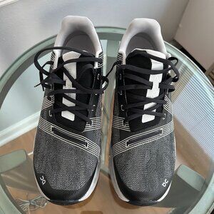 ON RUNNING Men's Cloudgo Road-Running Shoes